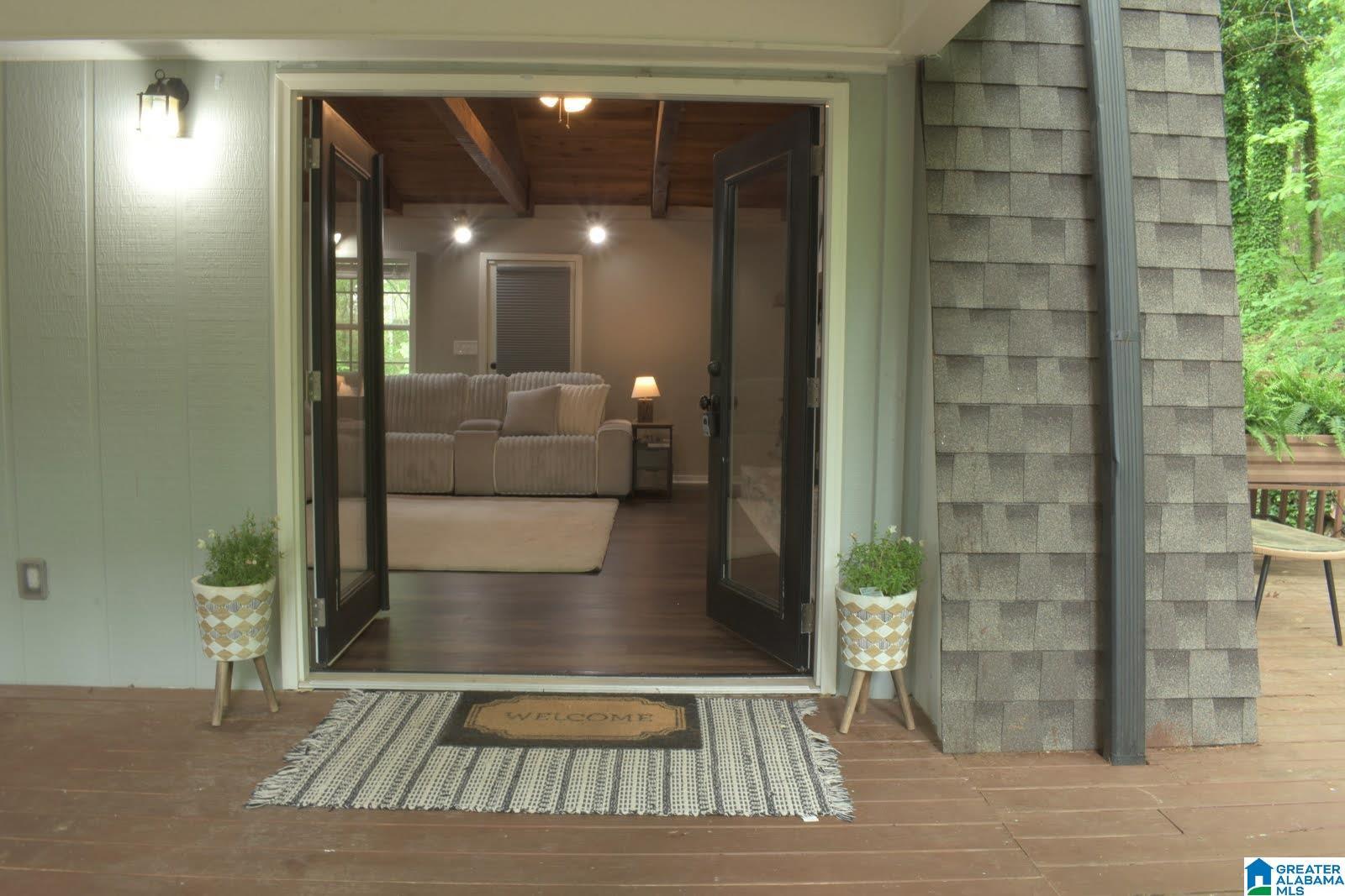 Image 2: Quintessential Charm in a small college town.