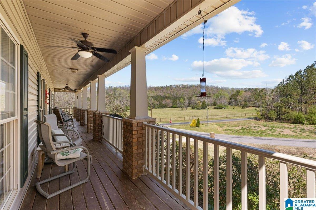 Image 2: Deck