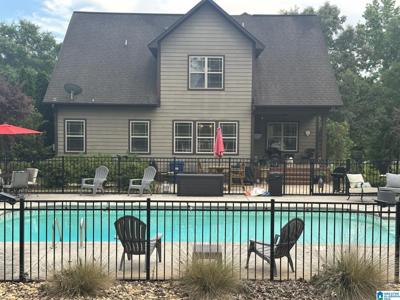 160 HITCHING POST CIRCLE