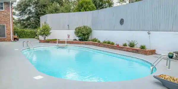 Image 2: In-Ground Pool