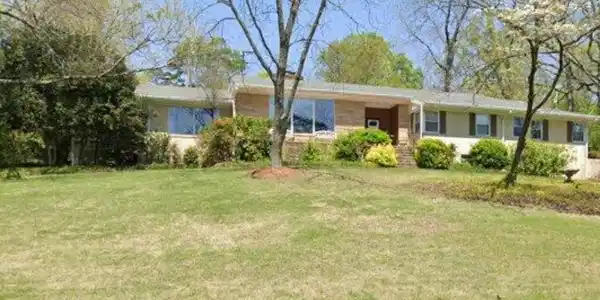 2710 SHADES CREST ROAD