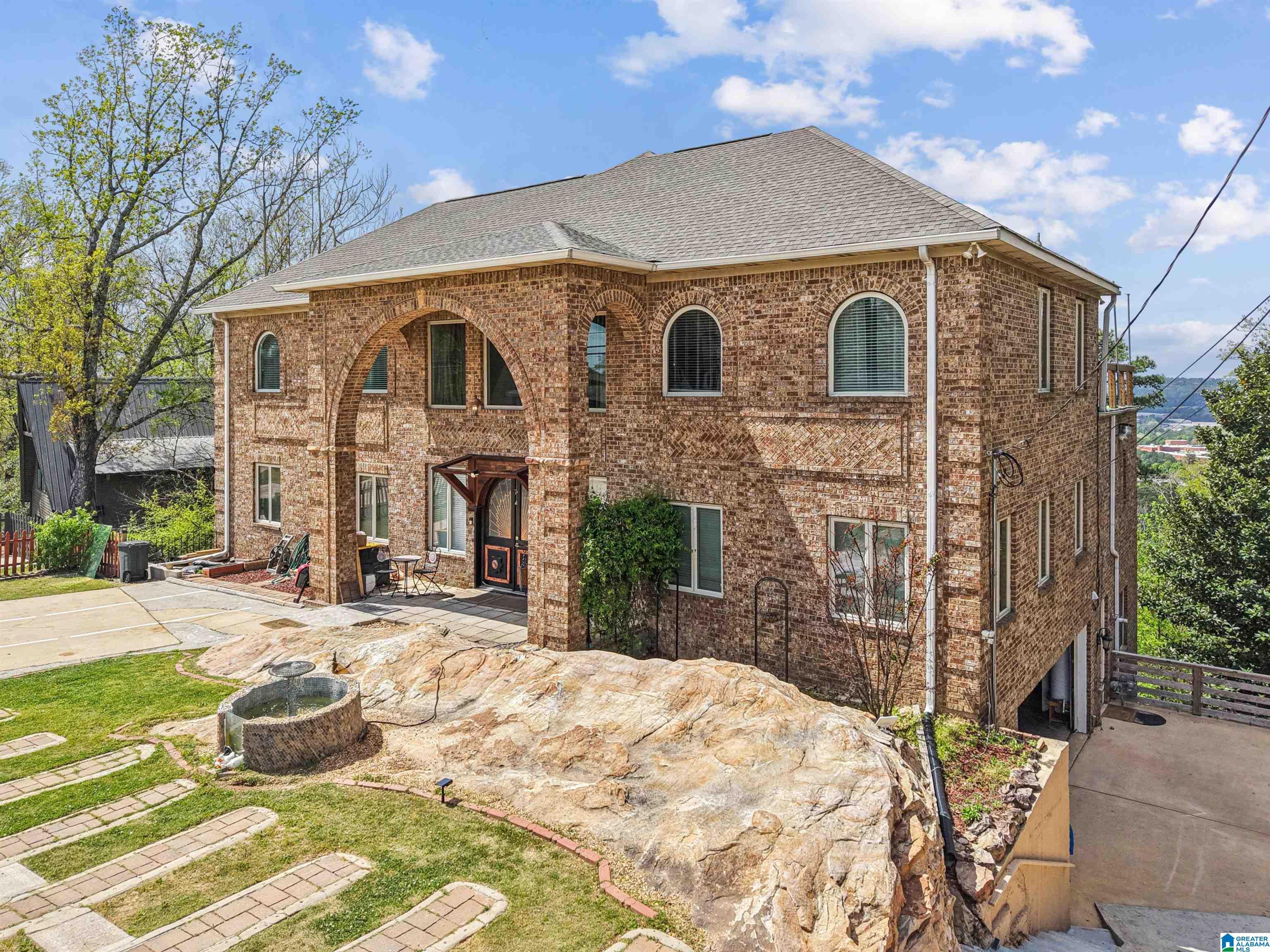 Image 2: Front Of Structure