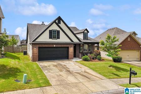 1016 BETHPAGE LANE