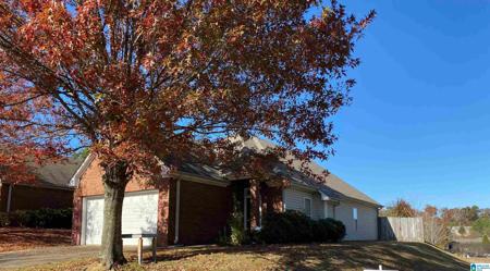 5498 AZALEA TRACE