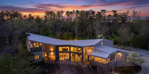 412 VESCLUB PLACE