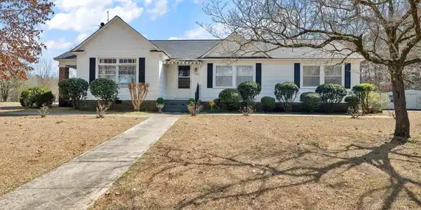 301 SE WILLIAMS AVENUE