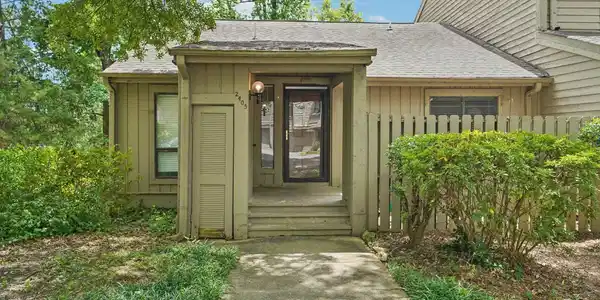 2405 FALCON PLACE