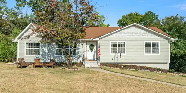 349 SHADESWOOD DRIVE