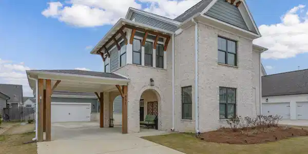 851 GRIFFIN PARK CIRCLE