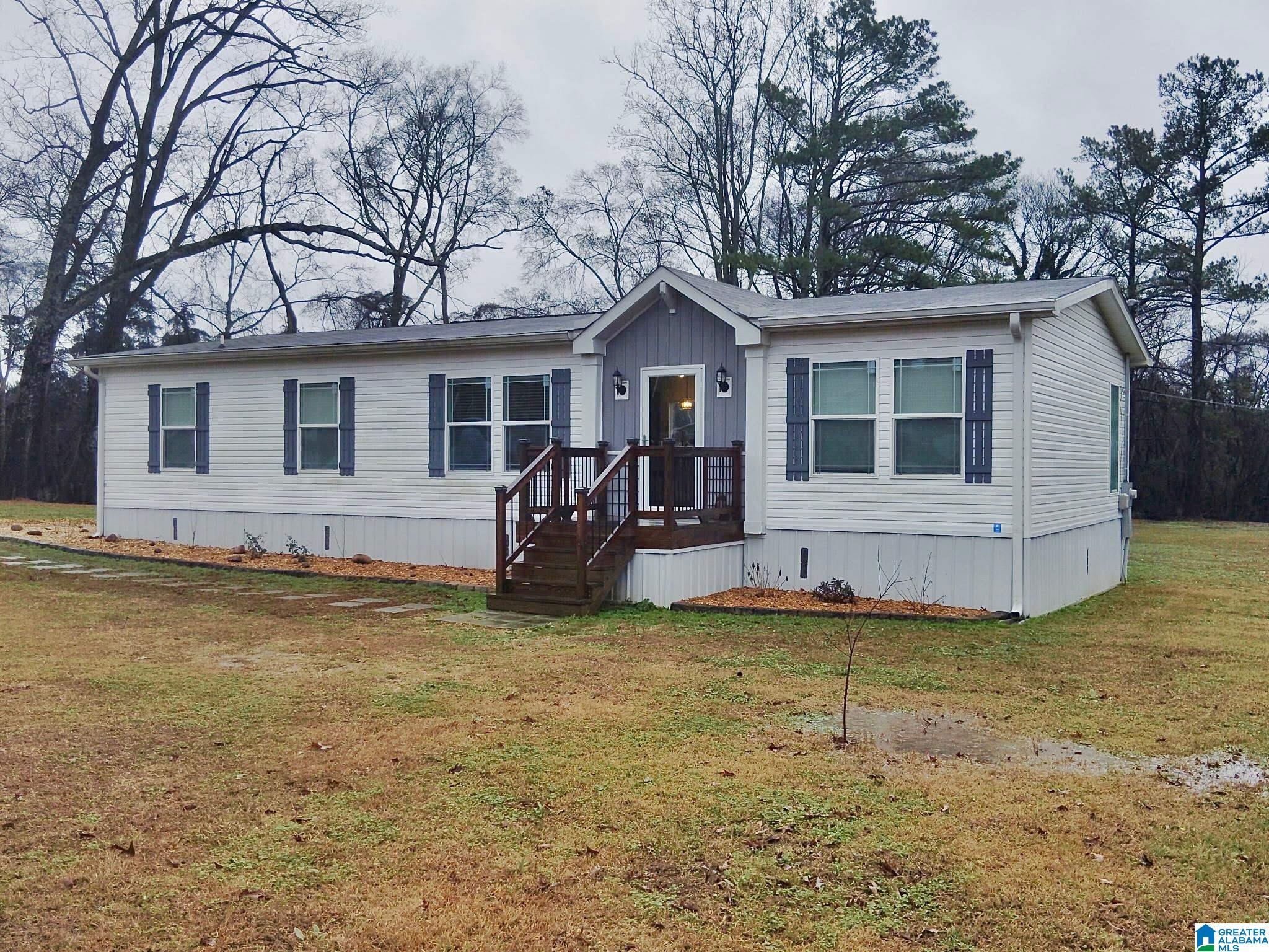 Image 1: 3/2 Gadsden Alabama