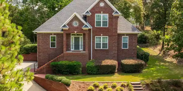 124 KINGSLEY ROAD