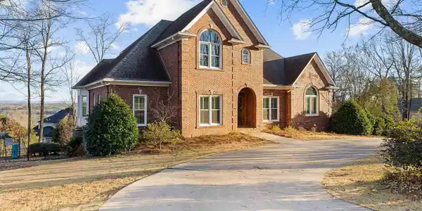 442 WOODWARD ROAD