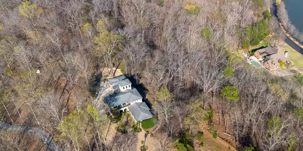 1123 OLD MILL RUN