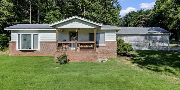 6454 NEW CASTLE ROAD