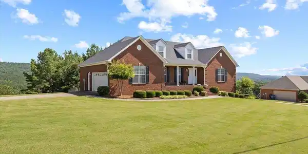 104 GREYSTONE DRIVE