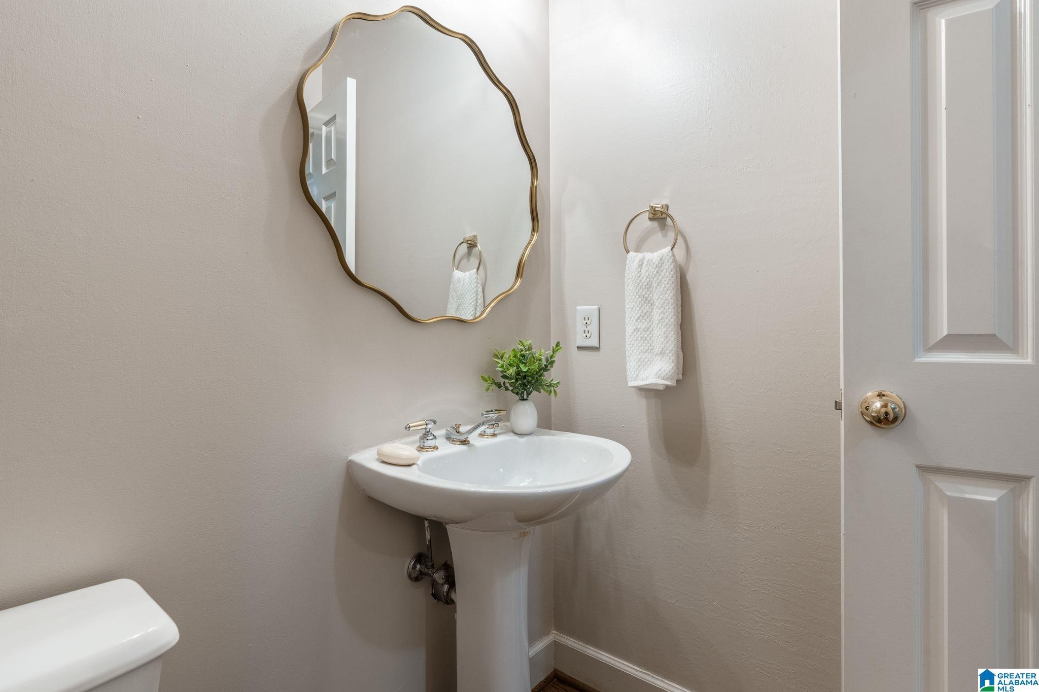 Image 3: Main Level half Bath