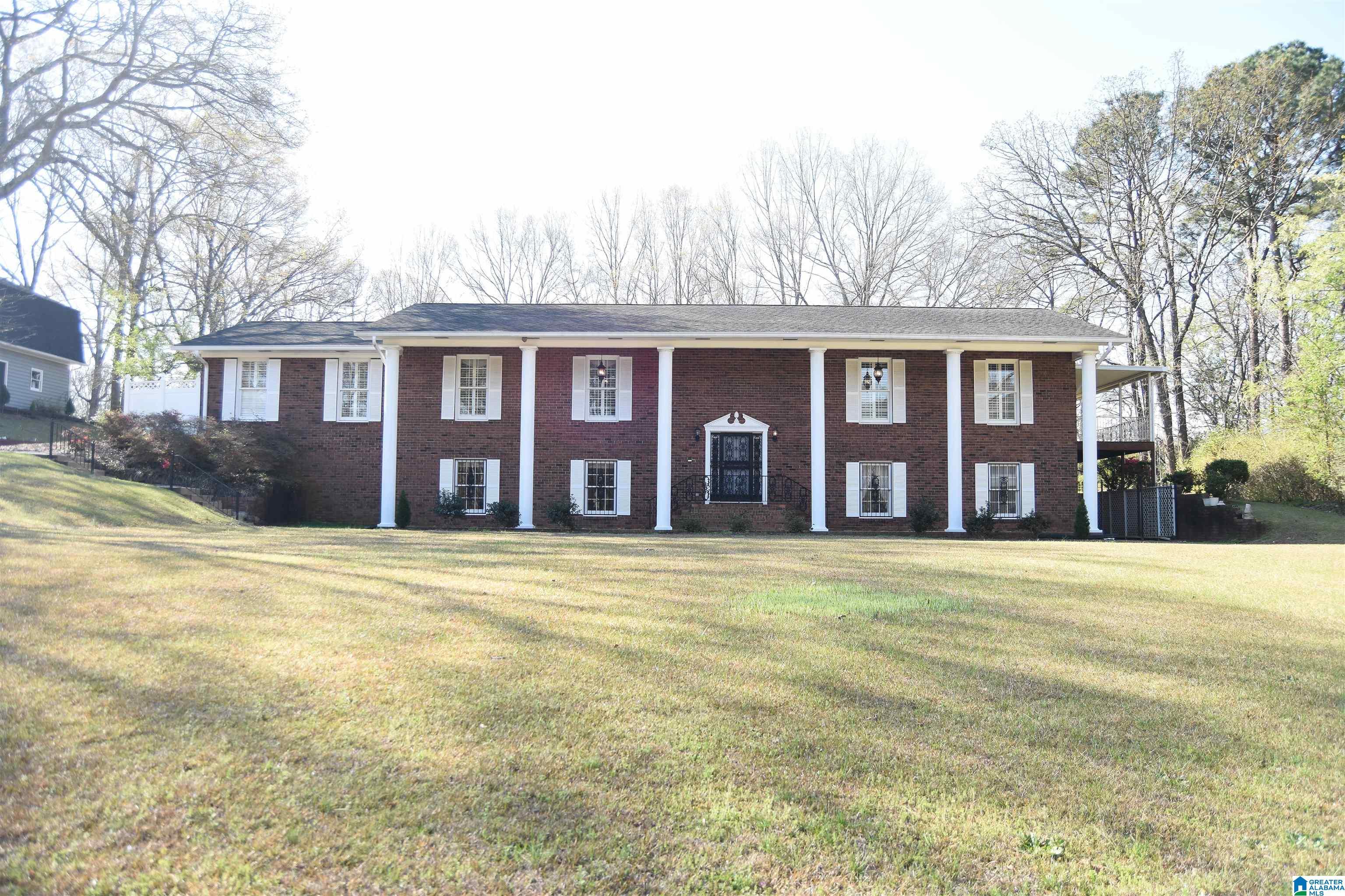 Image 2: Front Of Structure