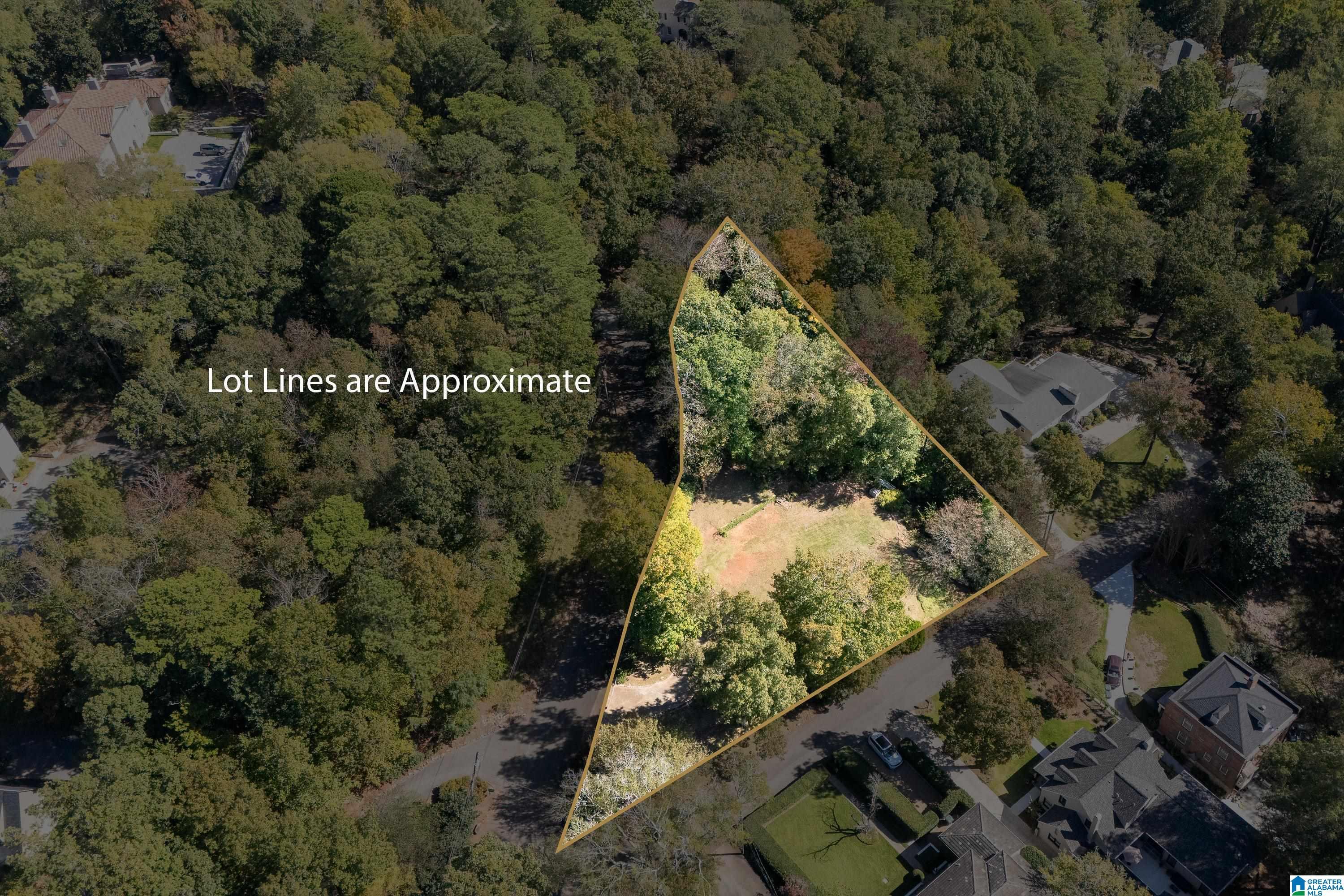Image 3: Property - approximate lot lines