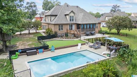 4723 CRESTVIEW DRIVE
