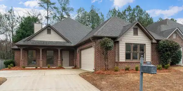 249 NARROWS DRIVE