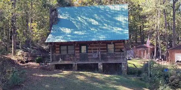 Image 4: Front View