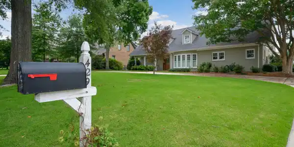 429 SUNSET DRIVE