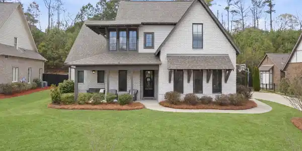 1029 FAIRFIELD LANE