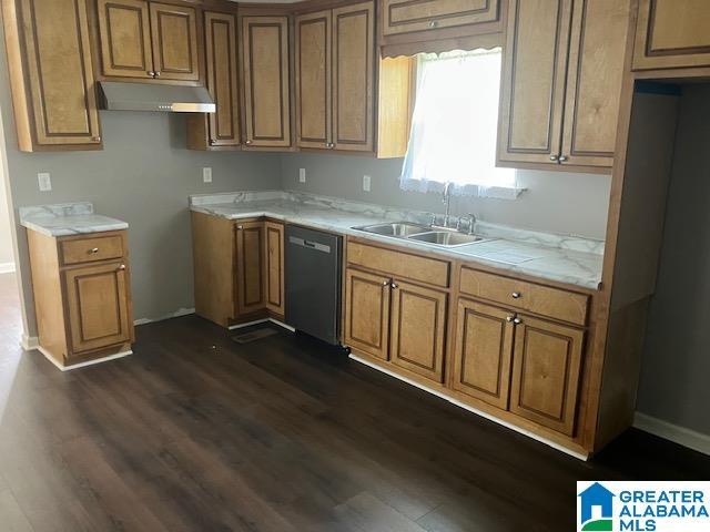 Image 2: CUSTOM MADE CABINETS, KITCHEN