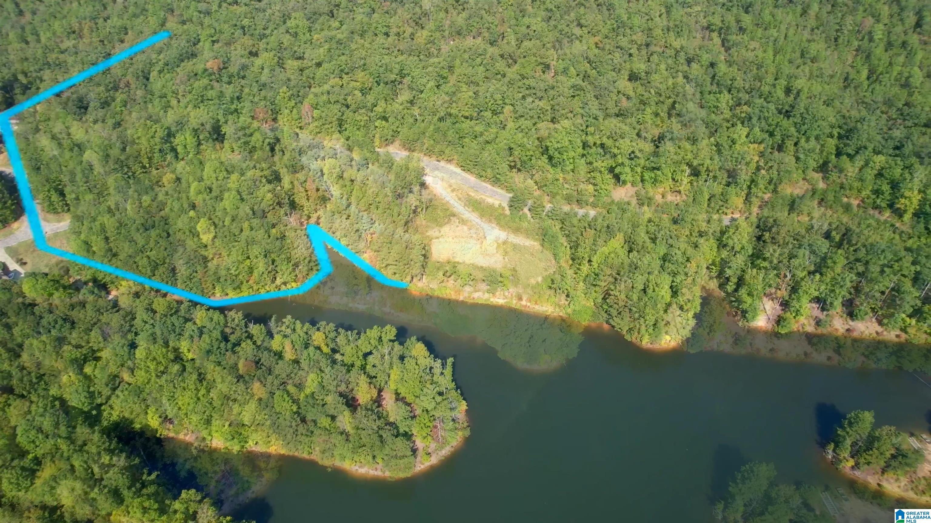 Image 4: LOT 3 C