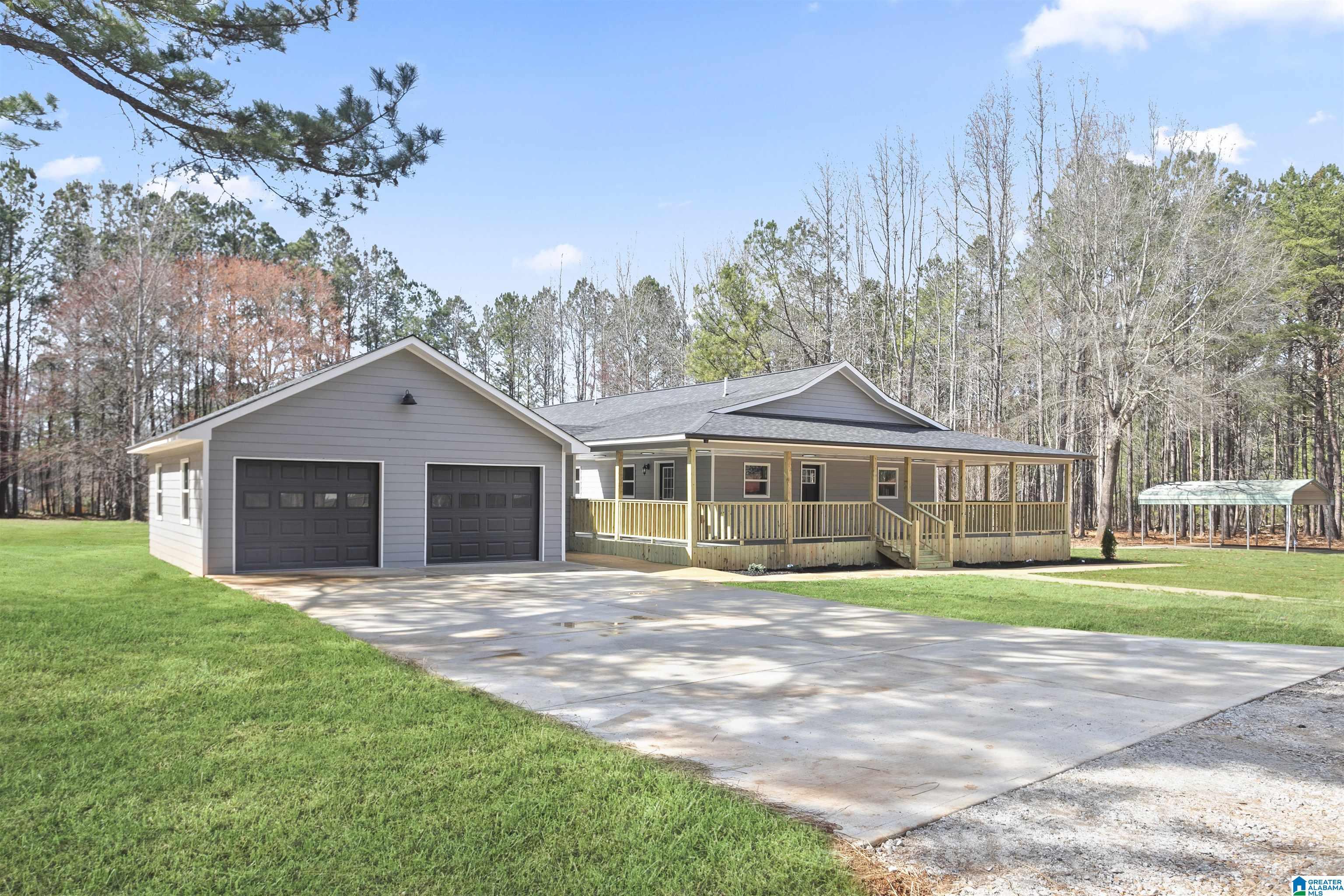 Image 4: Front Of Structure