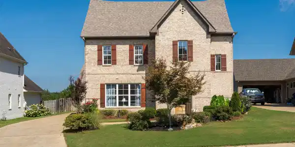 1056 EVAN CIRCLE