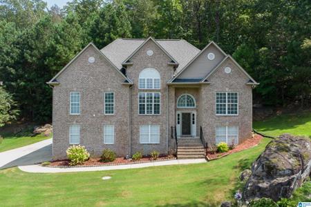1025 BROOKE LANE