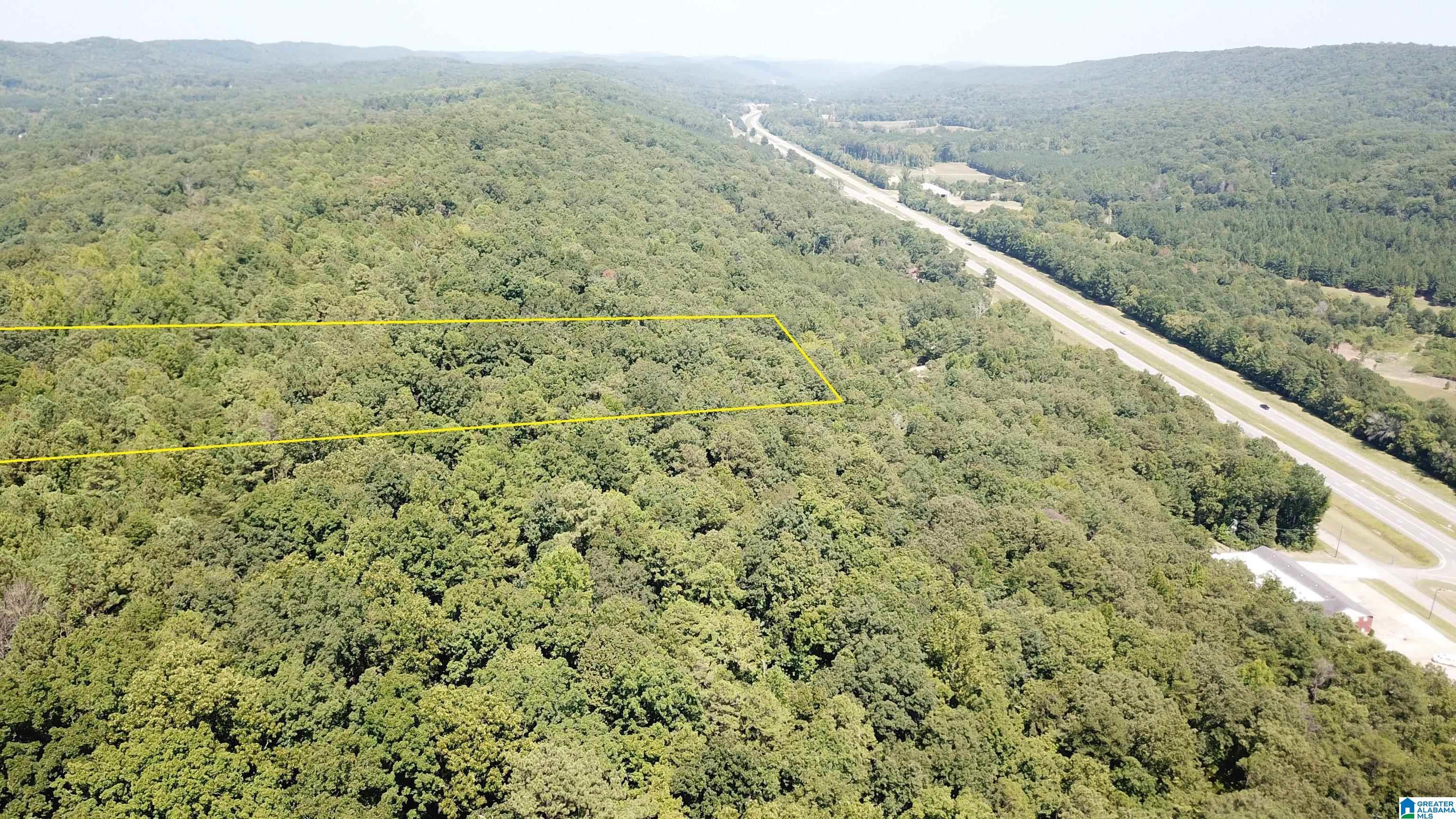 Image 2: Only a short distance to Hwy 75