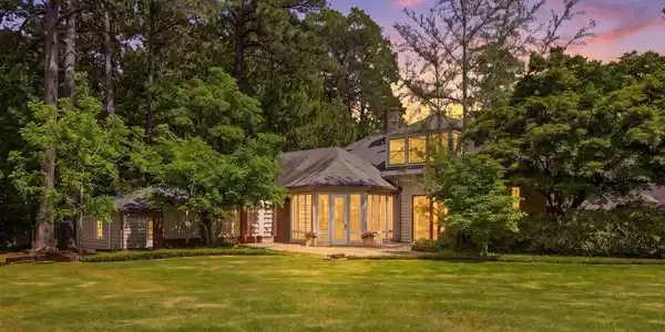 4252 OLD LEEDS ROAD