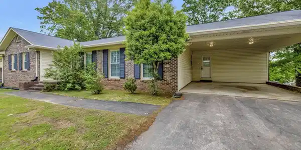 1216 PRINCESS CIRCLE