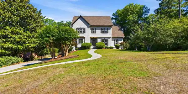211 CLAIRMONT ROAD