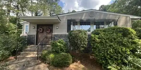 841 COLEMAN DRIVE
