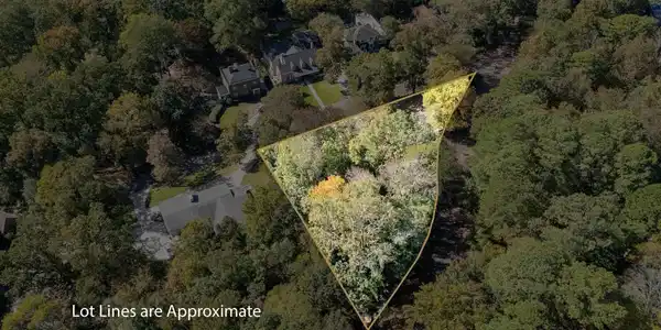 Image 2: Approximate boundaries of lot