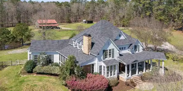 516 MEADOW LAKE FARMS