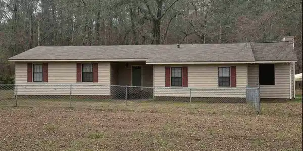 73 BAMBI CIRCLE