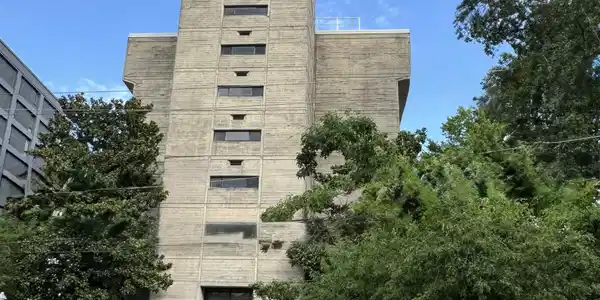 Image 2: Kingsridge Building on  Highland Ave