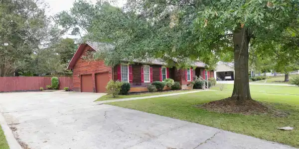 1214 GREENSBORO DRIVE