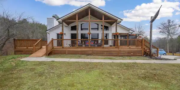 1553 COUNTY ROAD 5