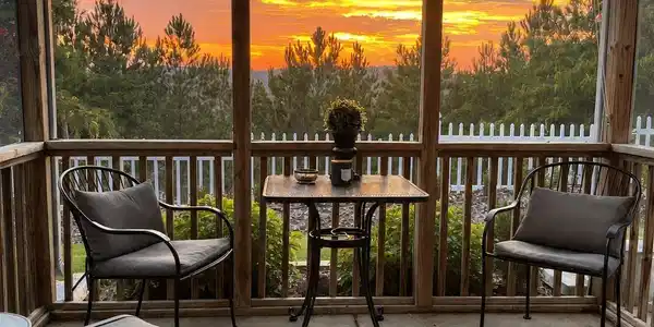 Image 3: Sun Room