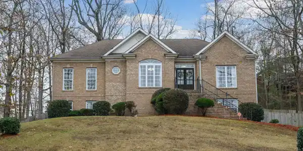 2746 CROSSVINE DRIVE