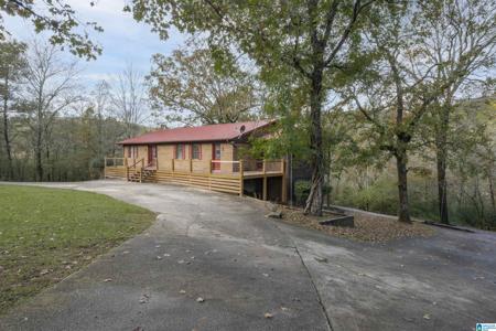 189 VALLEY TRAIL