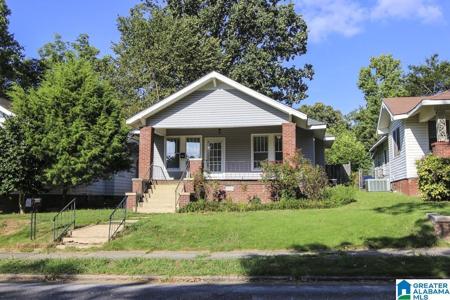 908 MONTGOMERY AVENUE