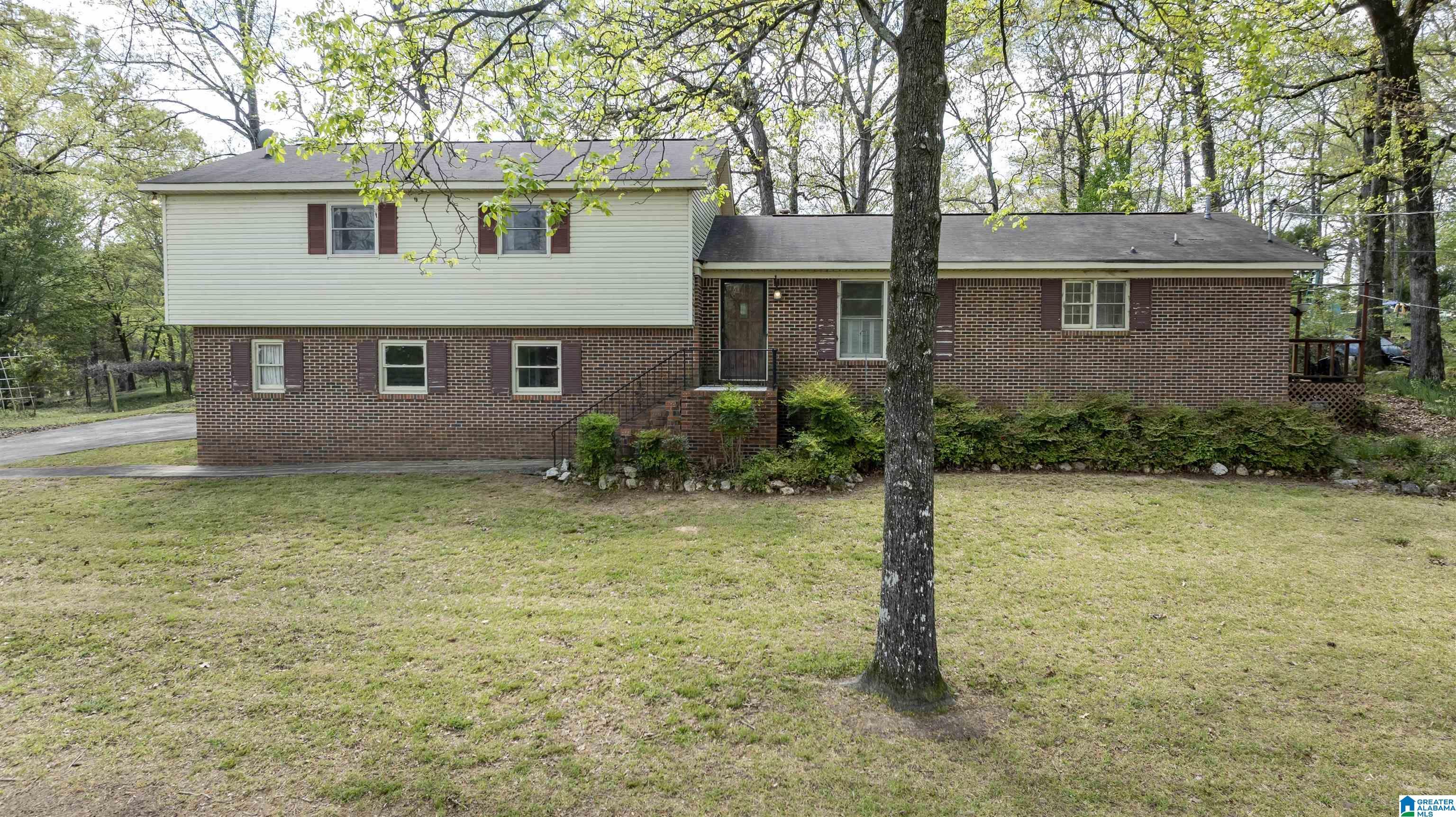 Image 1: Front Of Structure