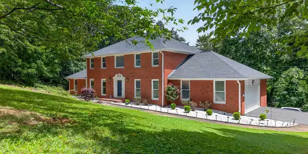 2101 HATHAWAY HEIGHTS ROAD