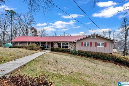 19 GREENBRIAR LANE